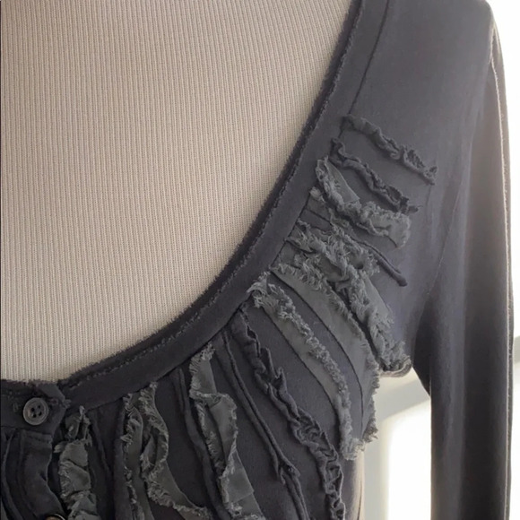 •J Crew• Ruffled Top NWOT - Picture 3 of 7